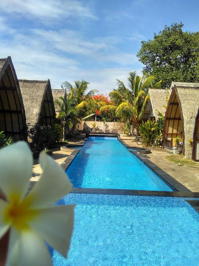 Youpy Bungalows Gili Air Exterior foto