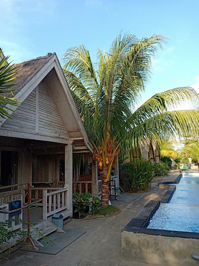 Youpy Bungalows Gili Air Exterior foto